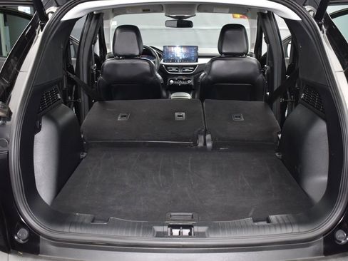 Used 2024 Ford Escape Platinum image 17