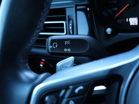 Certified 2021 Porsche Macan GTS w/ Sport Chrono Package image 22