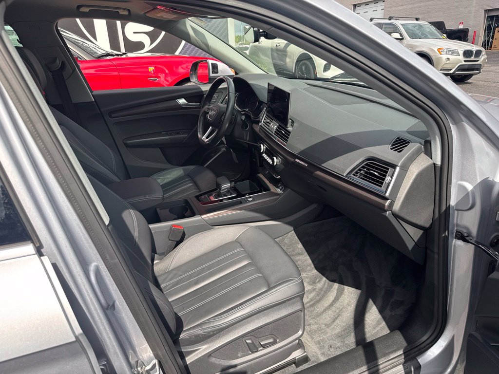Used 2023 Audi Q5 2.0T Premium w/ Convenience Package AWD/4WD image 64