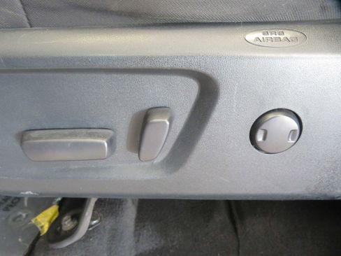 Used 2019 Toyota Tundra SR5 w/ TRD Off Road Package image 23