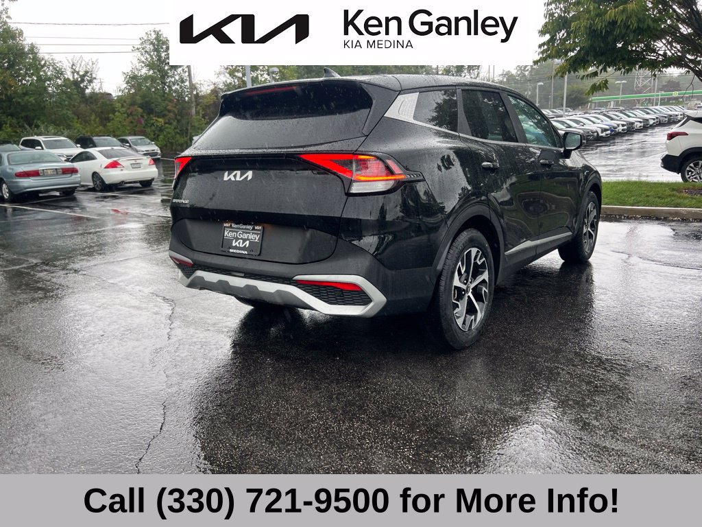 Certified 2024 Kia Sportage EX FWD image 9
