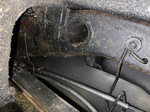 Used 2015 Chevrolet Silverado 1500 LTZ Z71 w/ LTZ Plus Package image 32