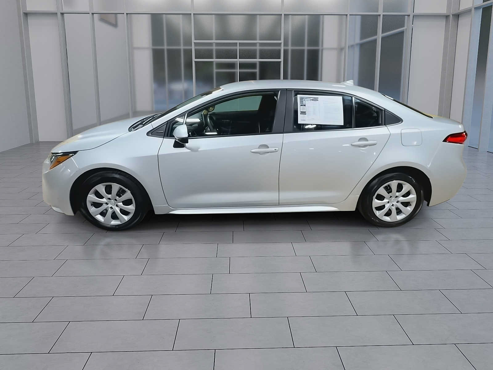 Certified 2021 Toyota Corolla LE FWD image 5