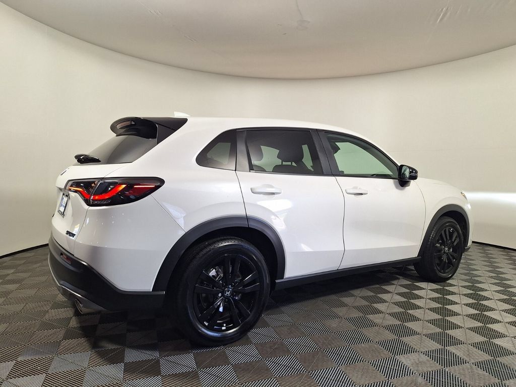 Used 2026 Honda HR-V Sport image 5
