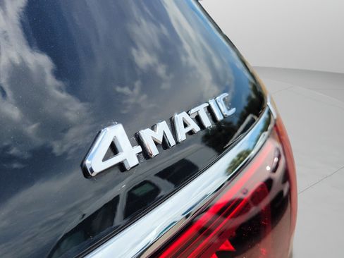 Used 2023 Mercedes-Benz GLS 580 4MATIC image 31