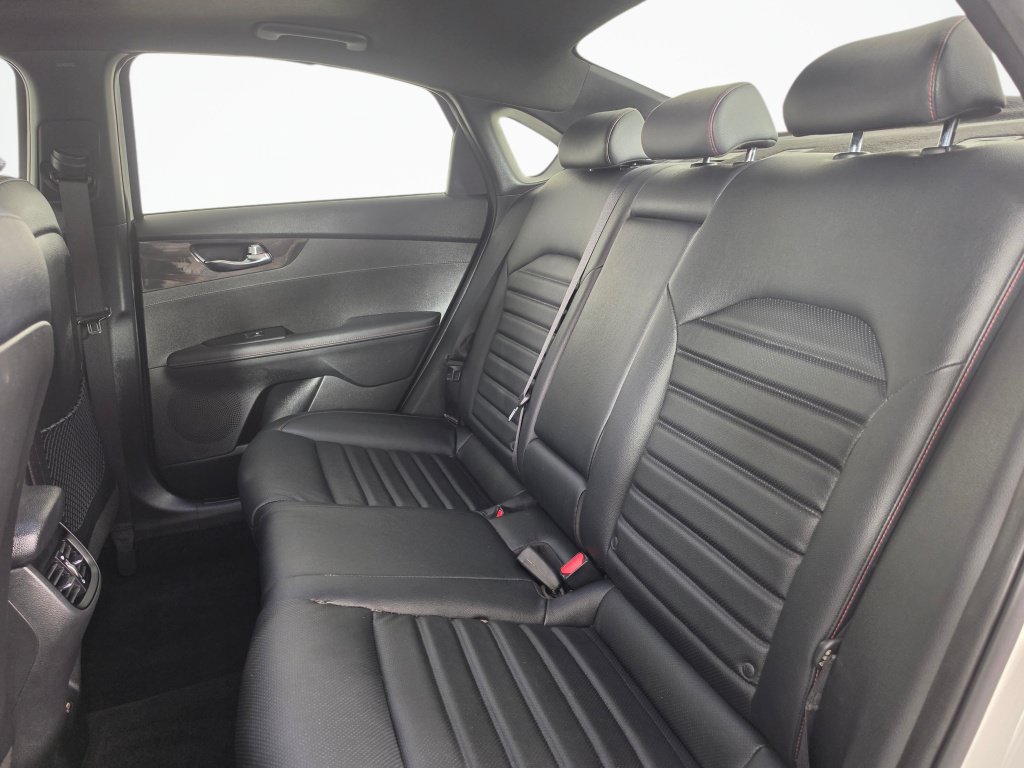 Used 2023 Kia Forte GT FWD image 34