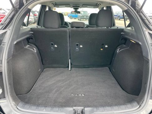 Used 2024 Nissan Kicks SR FWD image 25