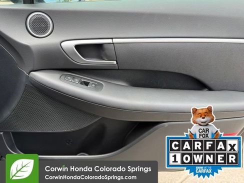 Used 2025 Hyundai Sonata SE FWD image 28