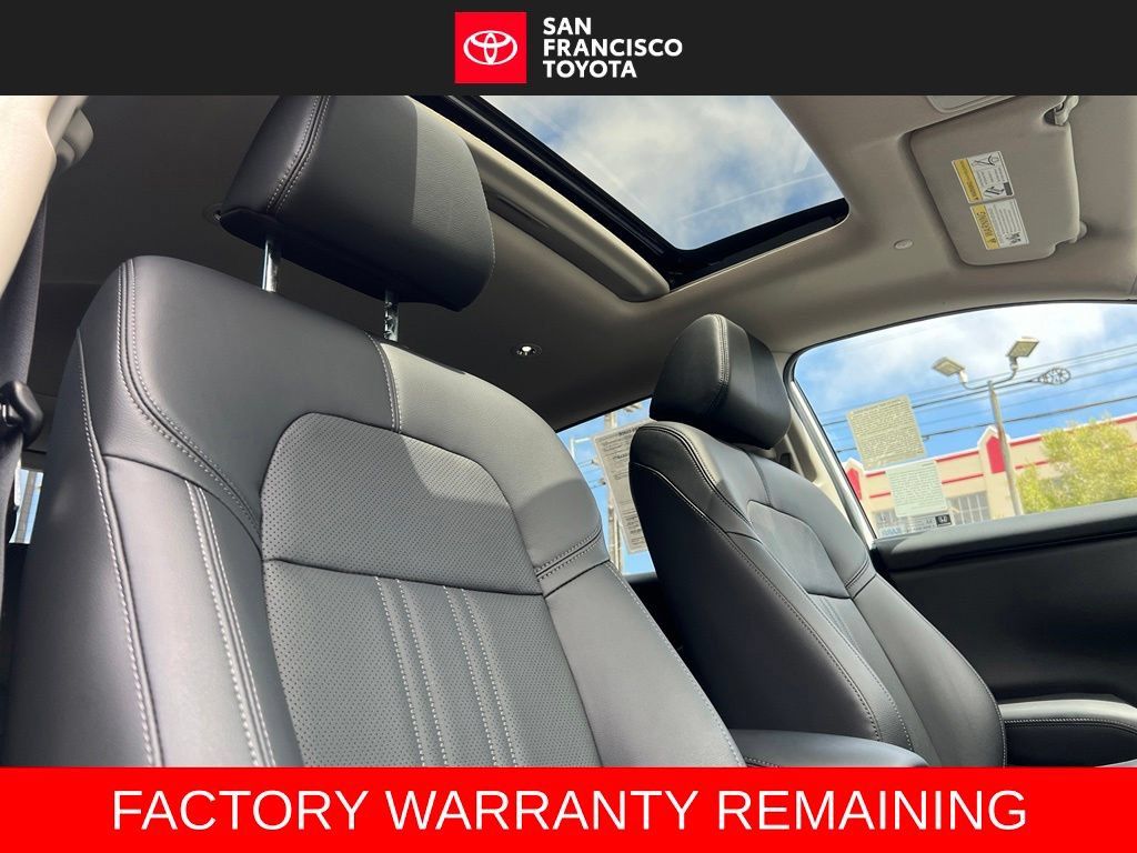 Used 2025 Honda HR-V EX-L image 18