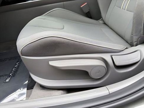 New 2026 Hyundai Elantra Sport w/ Cargo Package FWD image 13