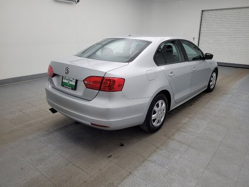 Used 2013 Volkswagen Jetta S image 9