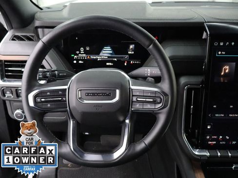 Used 2025 GMC Yukon Denali image 16