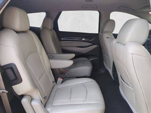 Used 2020 Buick Enclave Essence AWD/4WD image 19