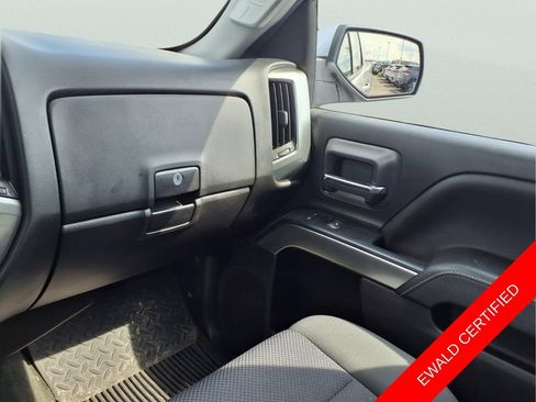 Used 2018 Chevrolet Silverado 1500 LT w/ All Star Edition AWD/4WD image 23