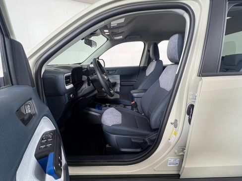 New 2025 Ford Maverick XLT image 8