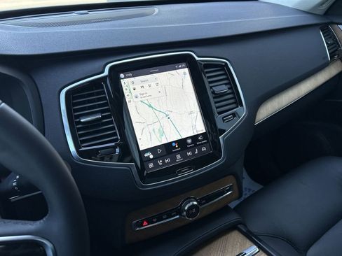 Certified 2023 Volvo XC90 B6 Plus w/ Protection Package Premier AWD/4WD image 20