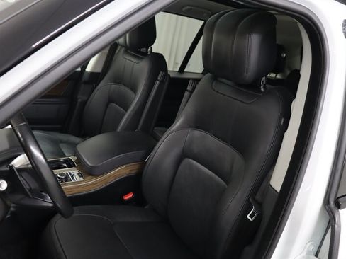 Used 2019 Land Rover Range Rover Supercharged AWD/4WD image 17