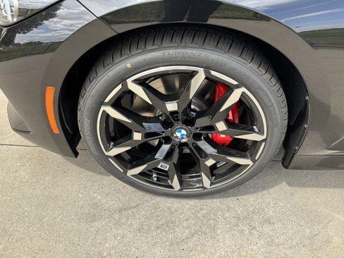 New 2026 BMW 330i Sedan w/ M Sport Package RWD image 13