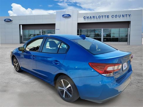 Used 2020 Subaru Impreza Premium image 3