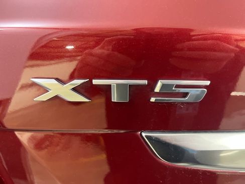 Used 2018 Cadillac XT5 Luxury image 72