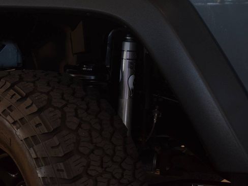 Used 2015 Jeep Wrangler Sport AWD/4WD image 13