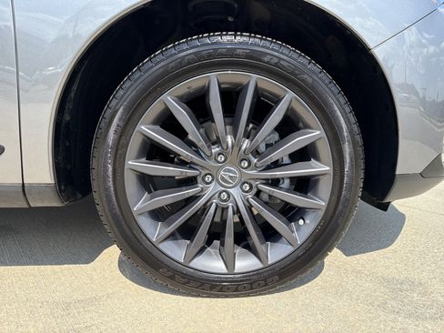 Certified 2024 Acura RDX w/ Advance Package AWD/4WD image 13