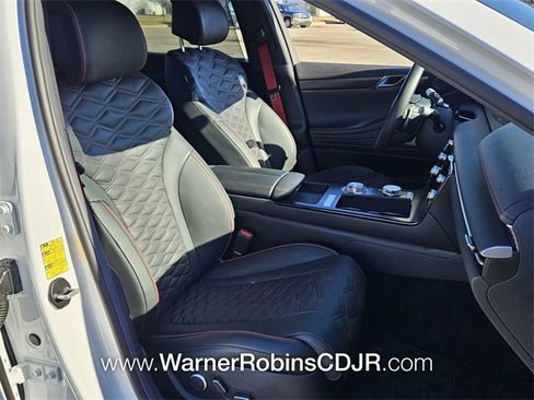 Used 2025 Genesis G80 3.5T Sport Prestige image 18