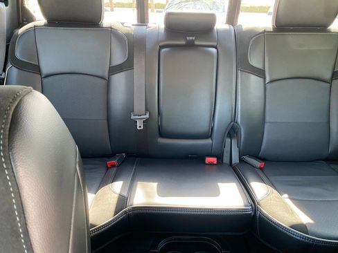 Used 2024 RAM 2500 Laramie w/ Night Edition image 20