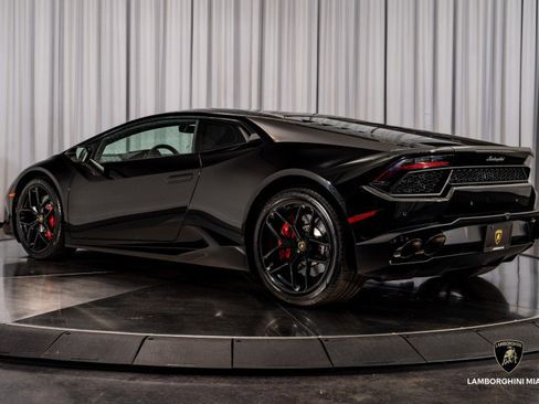 Used 2018 Lamborghini Huracan LP 580-2 image 12