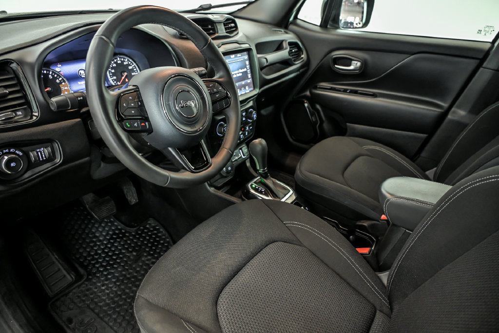 Used 2022 Jeep Renegade Altitude AWD/4WD image 11