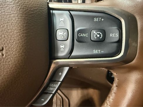 Used 2020 RAM 1500 Longhorn AWD/4WD image 19