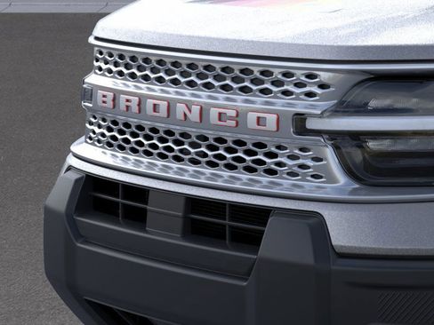 New 2025 Ford Bronco Sport Free Wheeling AWD/4WD image 17