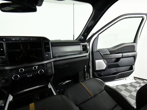 Used 2024 Ford F350 Platinum w/ Tremor Off-Road Package image 20