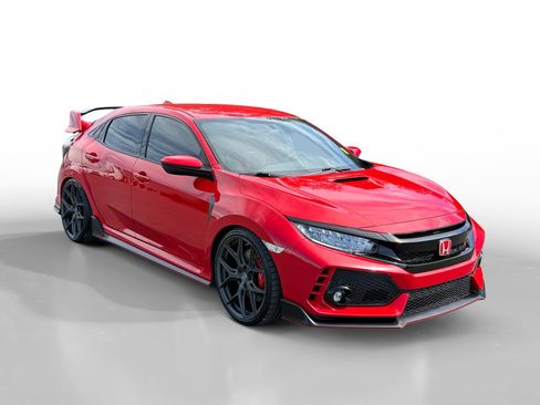 Used 2018 Honda Civic Type R image 7