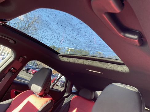 New 2026 Mercedes-Benz GLC 300 4MATIC image 22