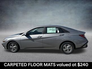 Used 2026 Hyundai Elantra SE FWD video 2