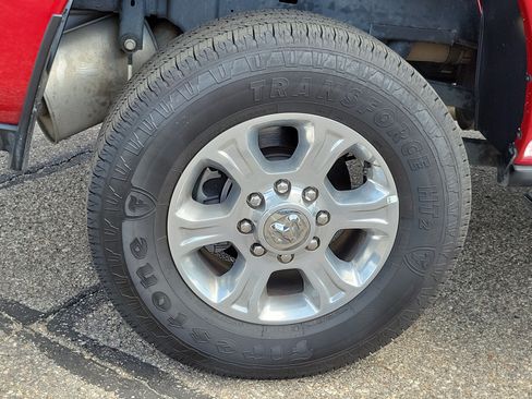 Used 2026 RAM 2500 Big Horn AWD/4WD image 5
