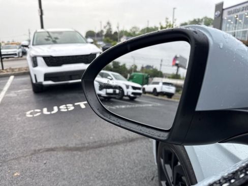 New 2026 Volkswagen Jetta SE FWD image 23