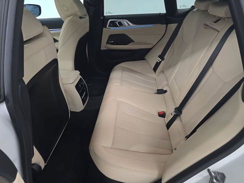 Used 2025 BMW i4 eDrive40 w/ Premium Package RWD image 5