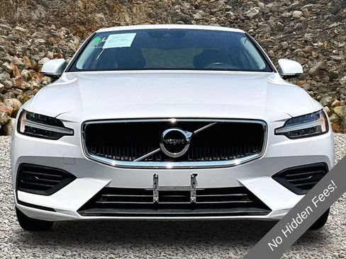Used 2020 Volvo S60 T5 Momentum w/ Protection Package Premier FWD image 3