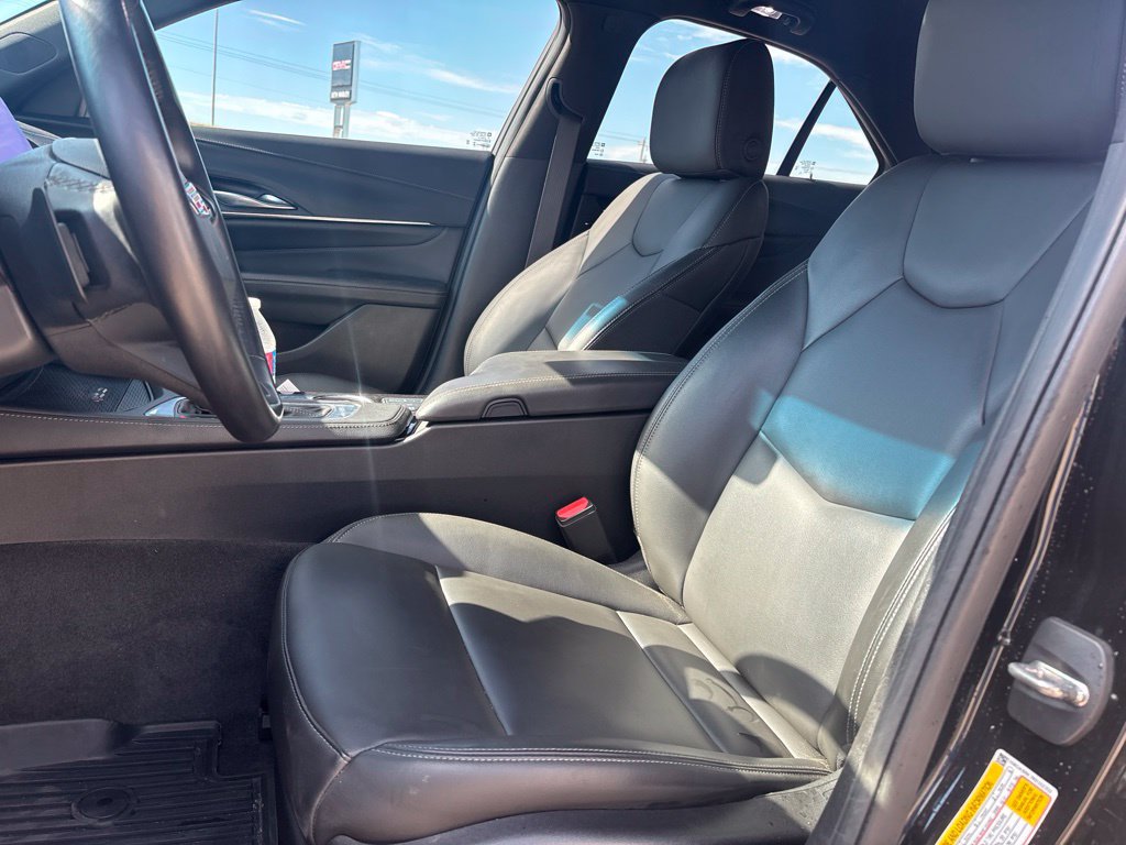Used 2024 Cadillac CT4 Luxury RWD image 9