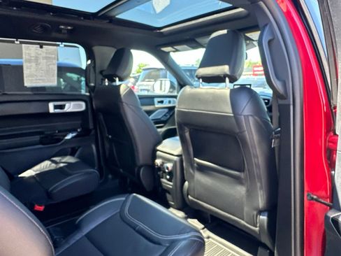 Used 2023 Ford Explorer ST w/ Equipment Group 401A AWD/4WD image 35