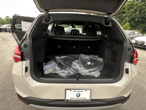 Used 2025 BMW X3 xDrive30i w/ Convenience Package AWD/4WD image 30