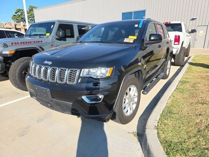 Used 2021 Jeep Grand Cherokee Laredo