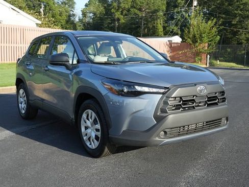 Used 2026 Toyota Corolla Cross L FWD image 1