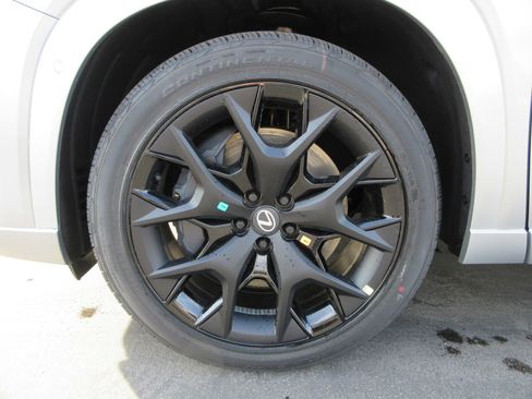 New 2026 Lexus TX 350 350 F SPORT Handling image 57