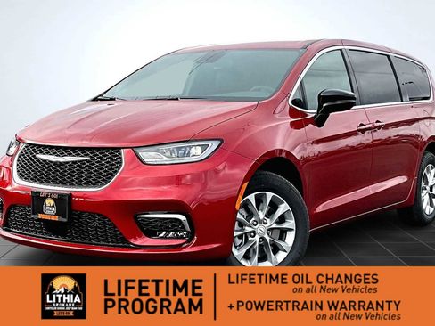 New 2026 Chrysler Pacifica Select image 1