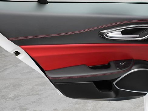 Used 2018 Alfa Romeo Giulia Ti image 20