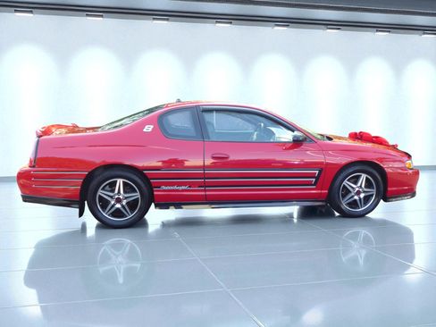 Used 2004 Chevrolet Monte Carlo SS w/ Dale Earnhardt Jr. Package image 7