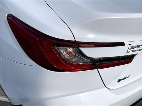 Used 2025 Toyota Camry LE FWD image 23